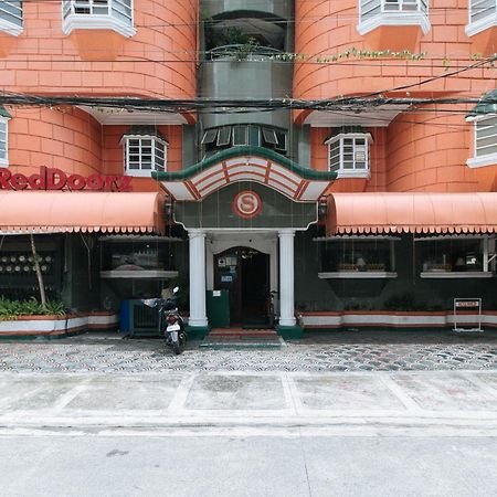מלון קואזון סיטי Reddoorz Near East Avenue Medical Center מראה חיצוני תמונה