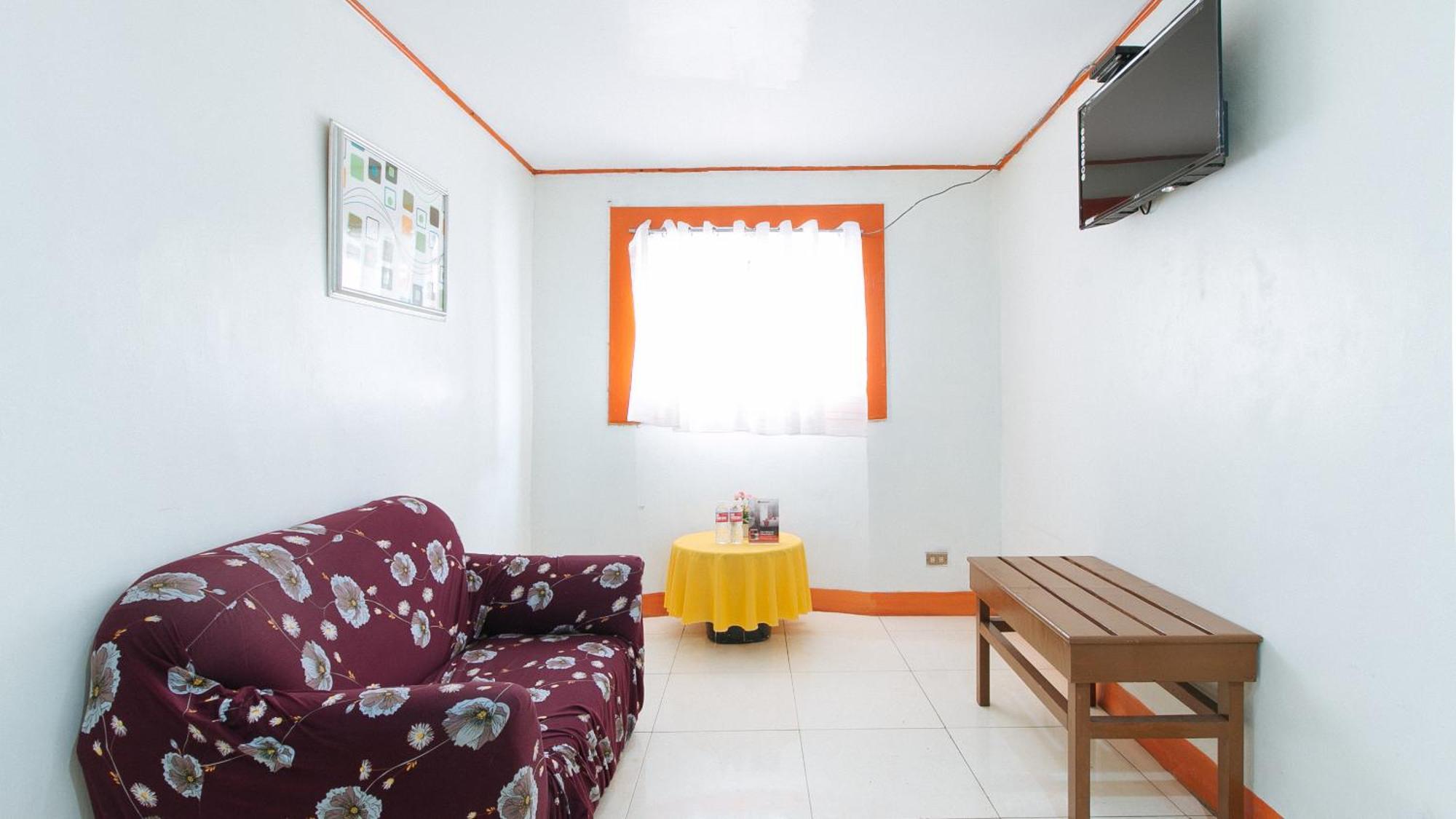 מלון קואזון סיטי Reddoorz Near East Avenue Medical Center מראה חיצוני תמונה